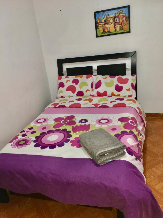 Homestay Dorado Airport &