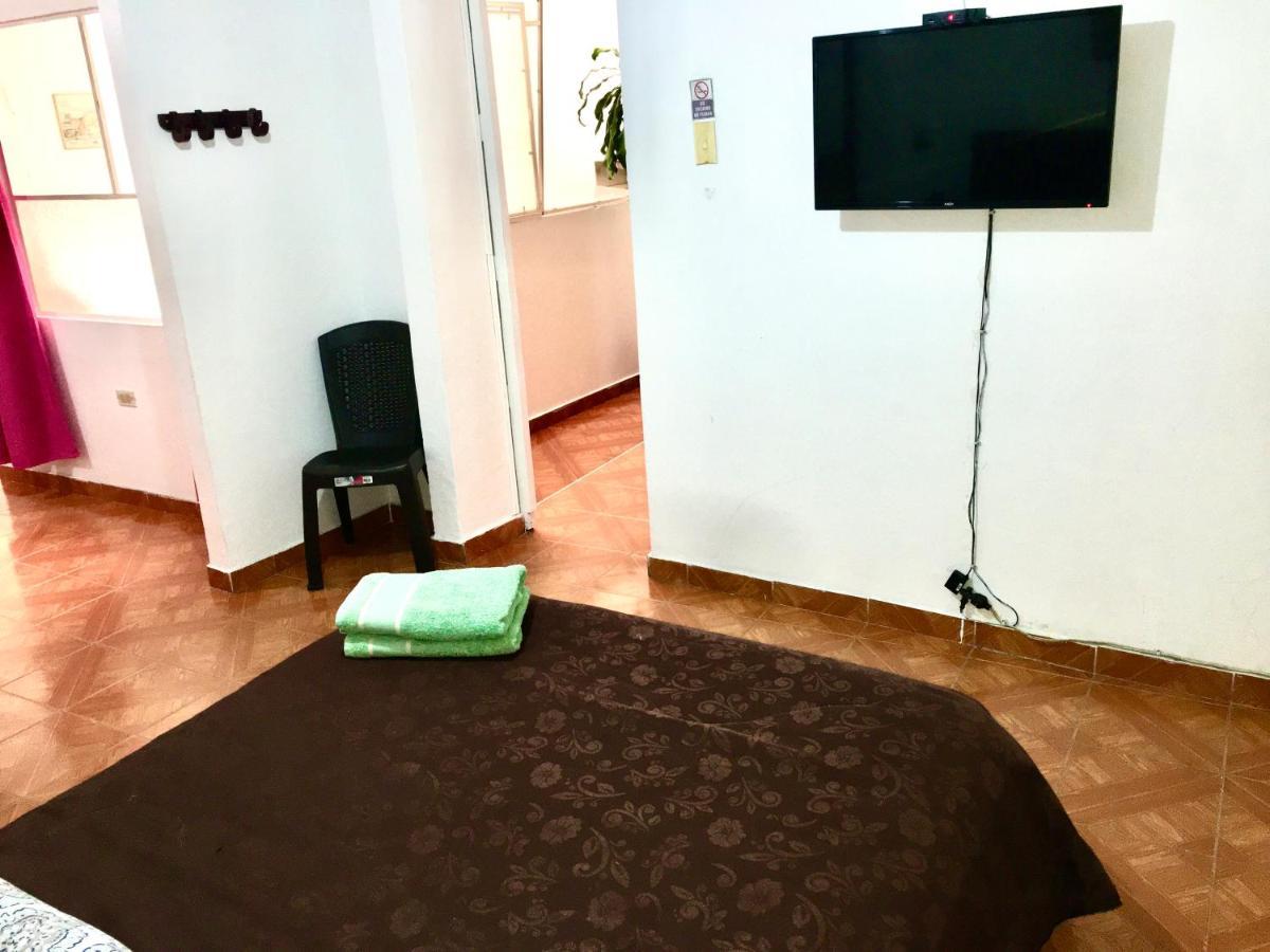 Dorado Airport & Homestay