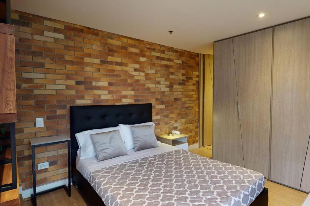 511 Serenity Heights Loft Apartment *