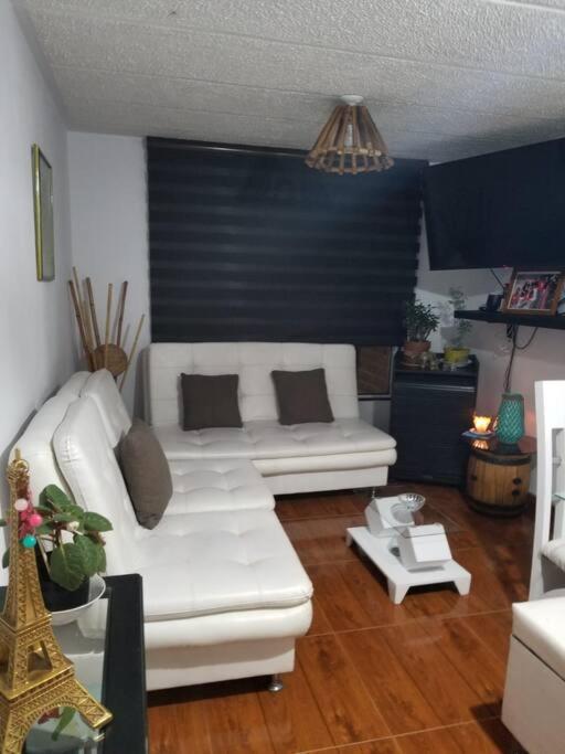 Confortable Habitacion, Bano Privado Bogota