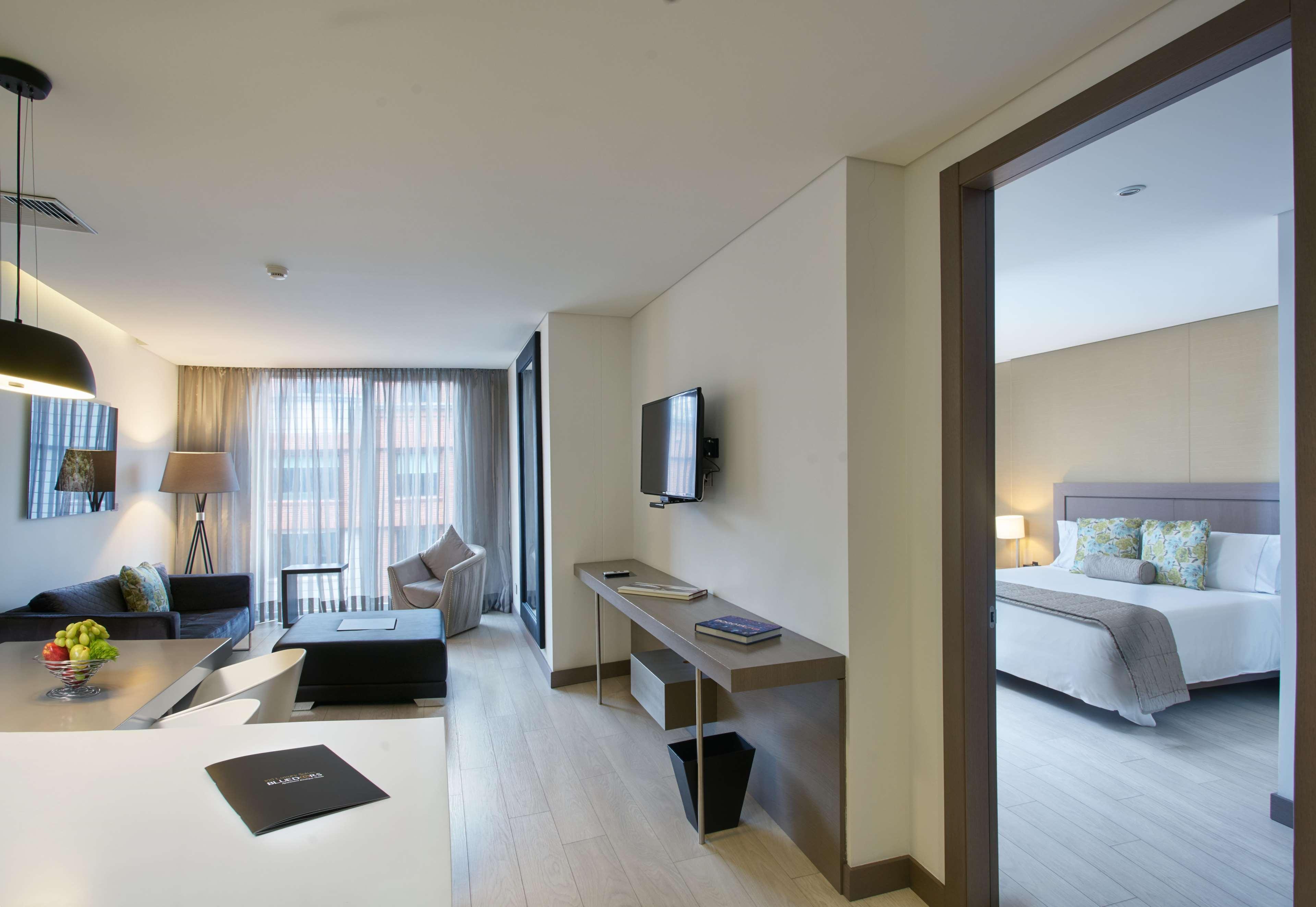100 Luxury By Preferred Bogota