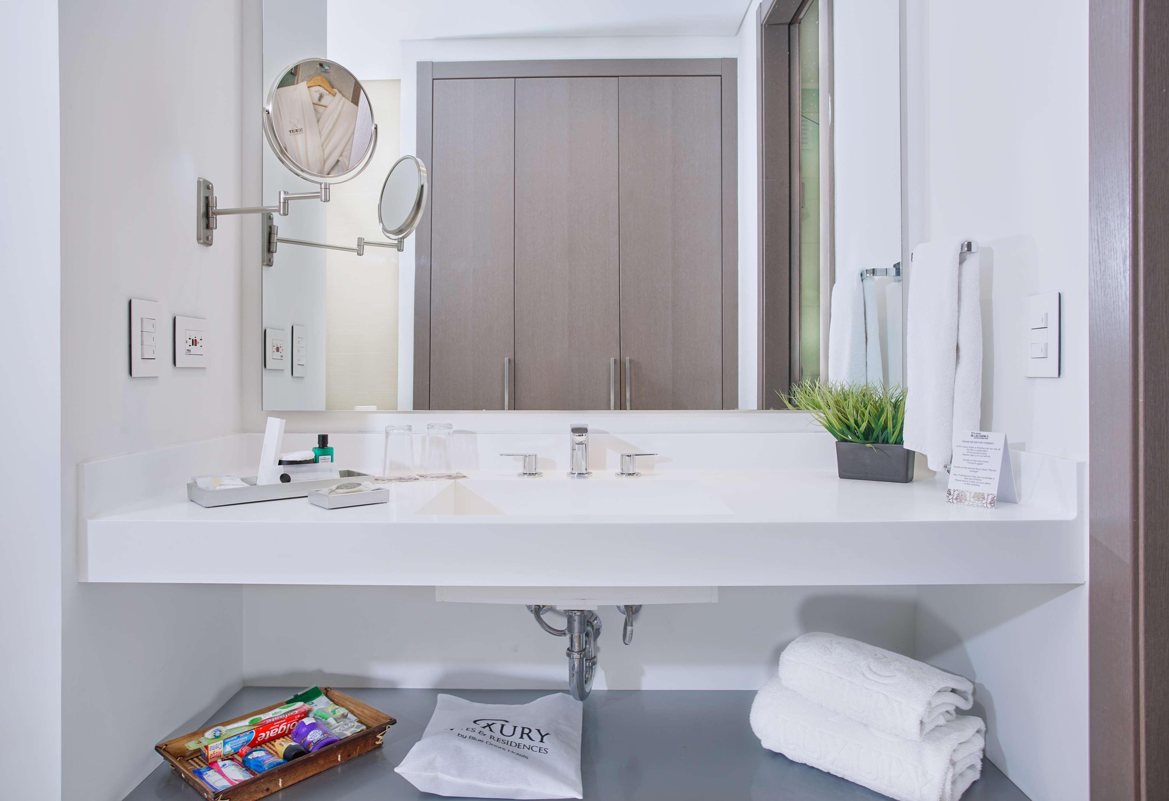 100 Luxury By Preferred Bogota