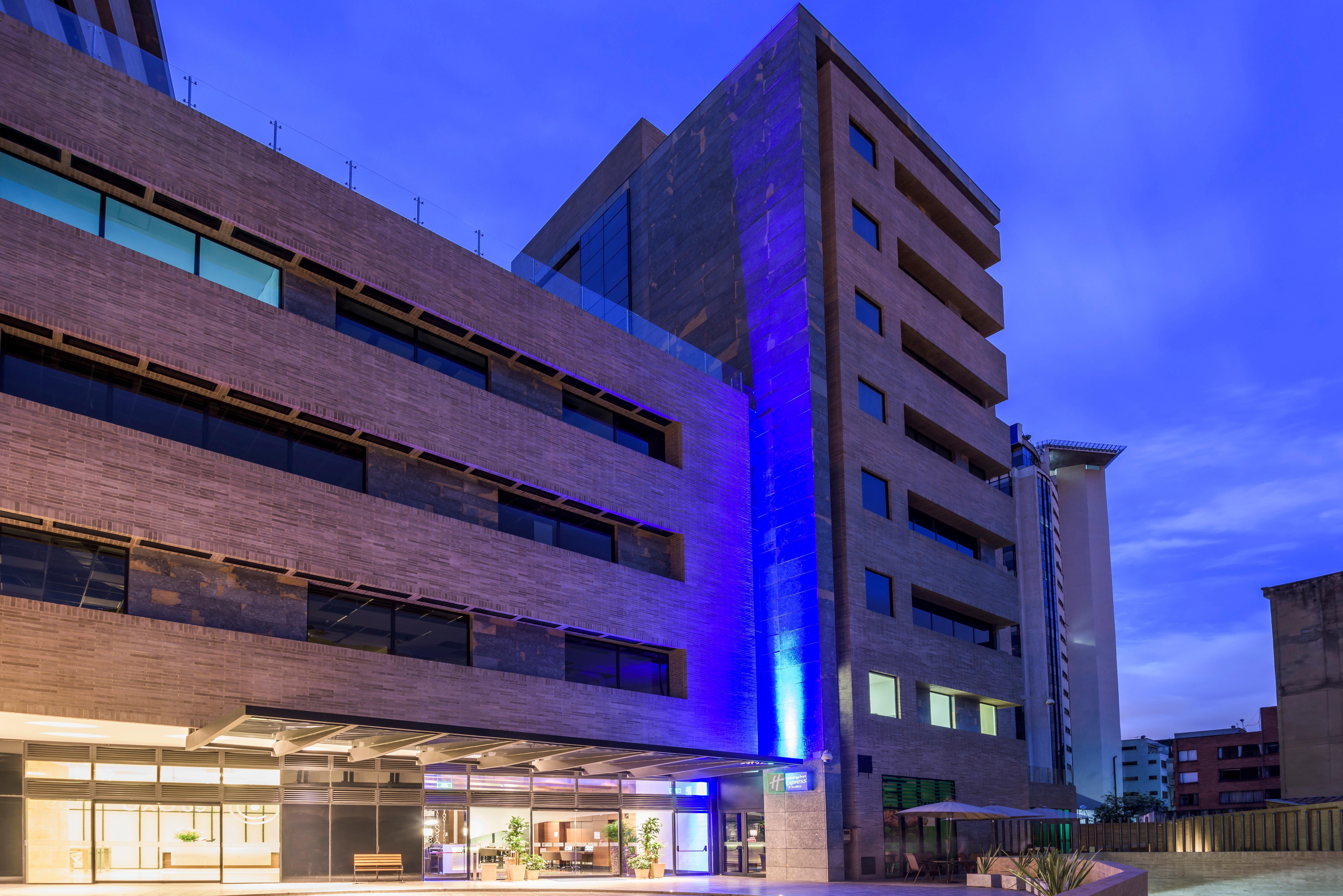Hotel Express & Zona Financiera By Ihg 4*