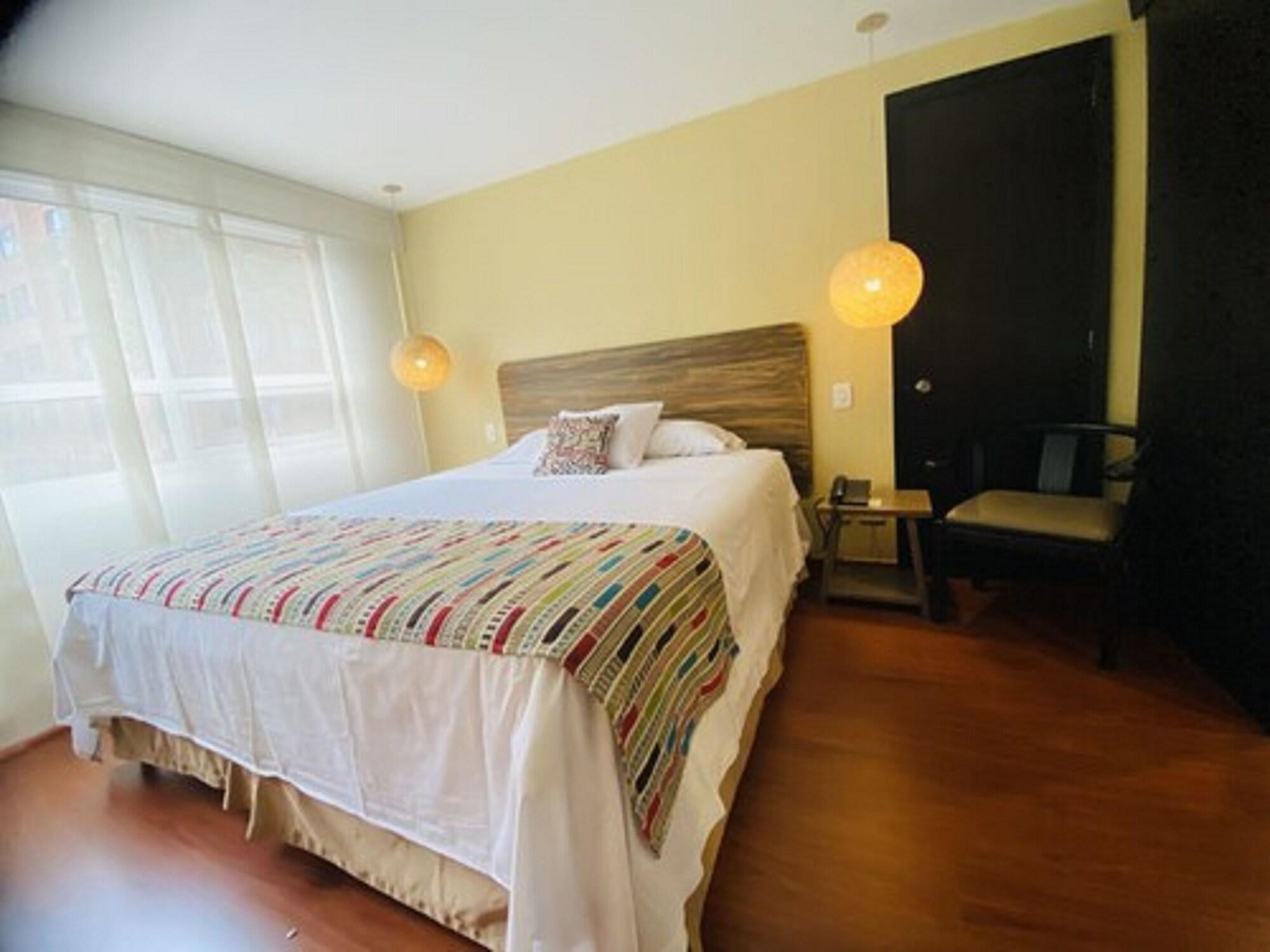 Retiro 84 By Mij Hotel Bogota