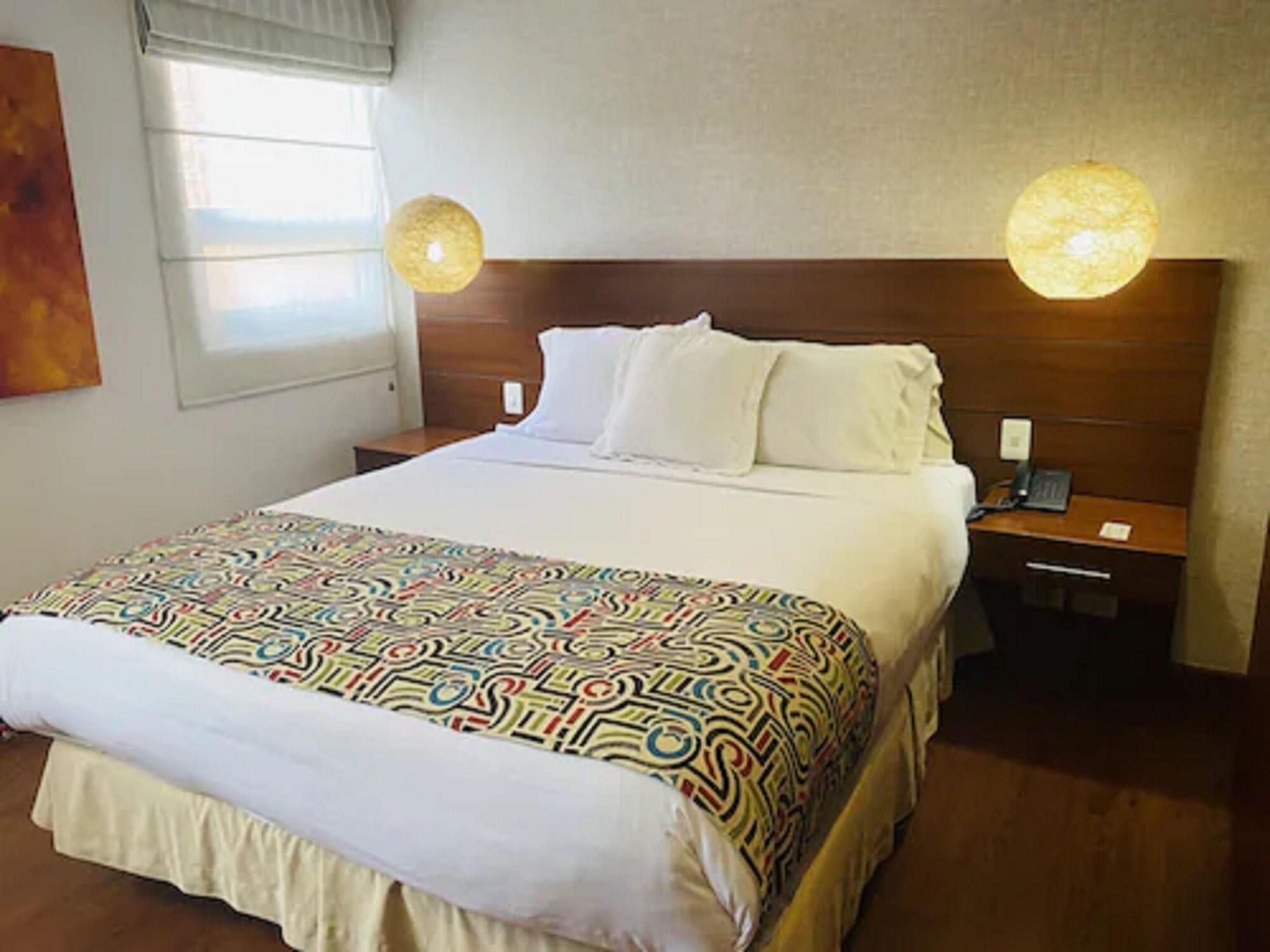 Retiro 84 By Mij 4* Bogota
