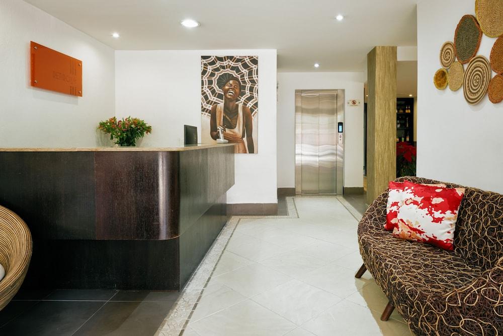 Hotel Retiro 84 By Mij 4*