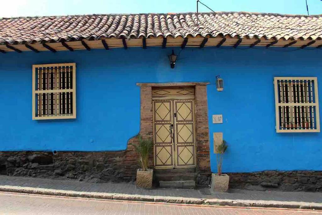 La Casa Azul Del Ventorrillo: Hospedaje Historico * Bogota