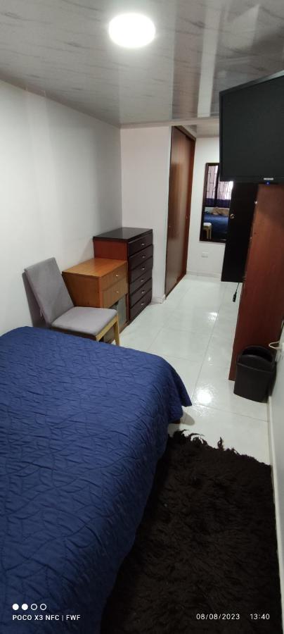 Homestay Con Salida A Balcon