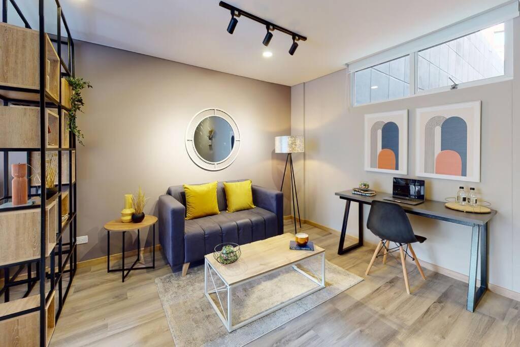 Urbanchic Loft Centro Andino Apartment Bogota