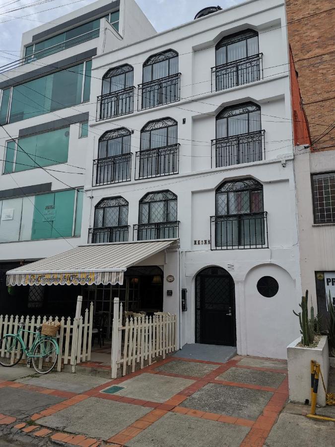 Aparthotel 86 *