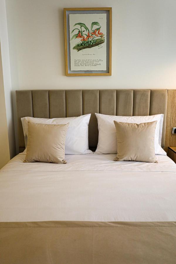 Aparthotel 86 *