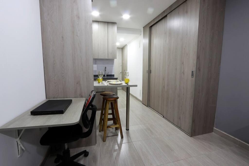 Loft Con Balcon Lgbtq+ Theatron * Bogota