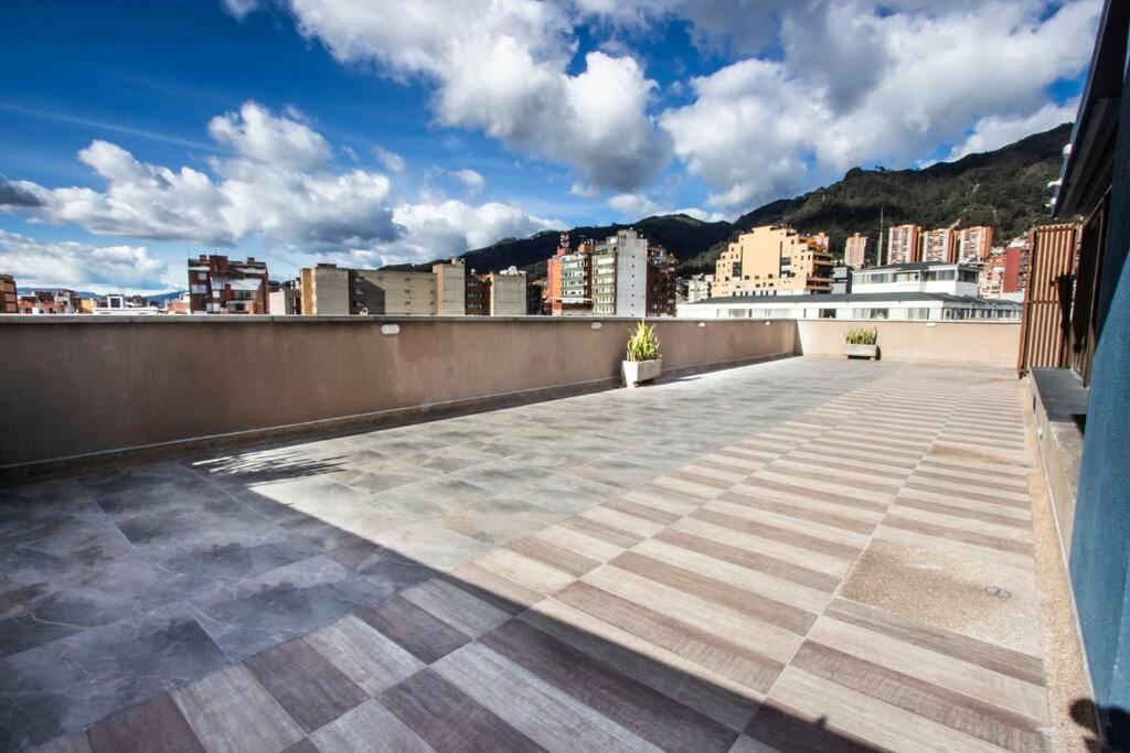 Loft Con Balcon Lgbtq+ Theatron Apartment