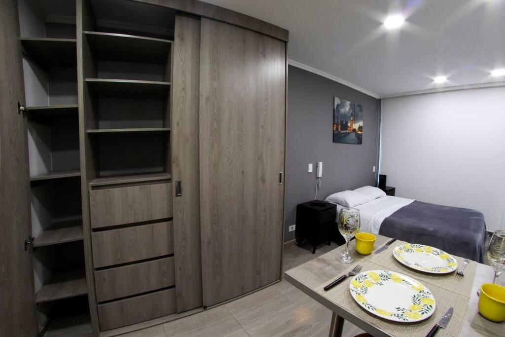 Apartment Loft Con Balcon Lgbtq+ Theatron *