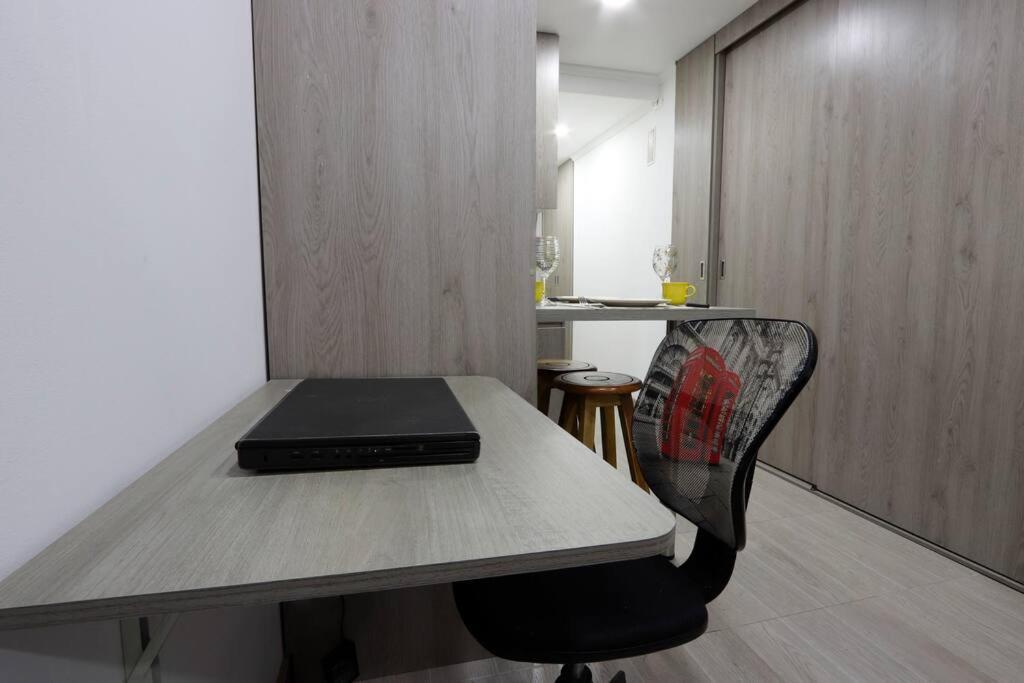 Loft Con Balcon Lgbtq+ Theatron Apartment Bogota