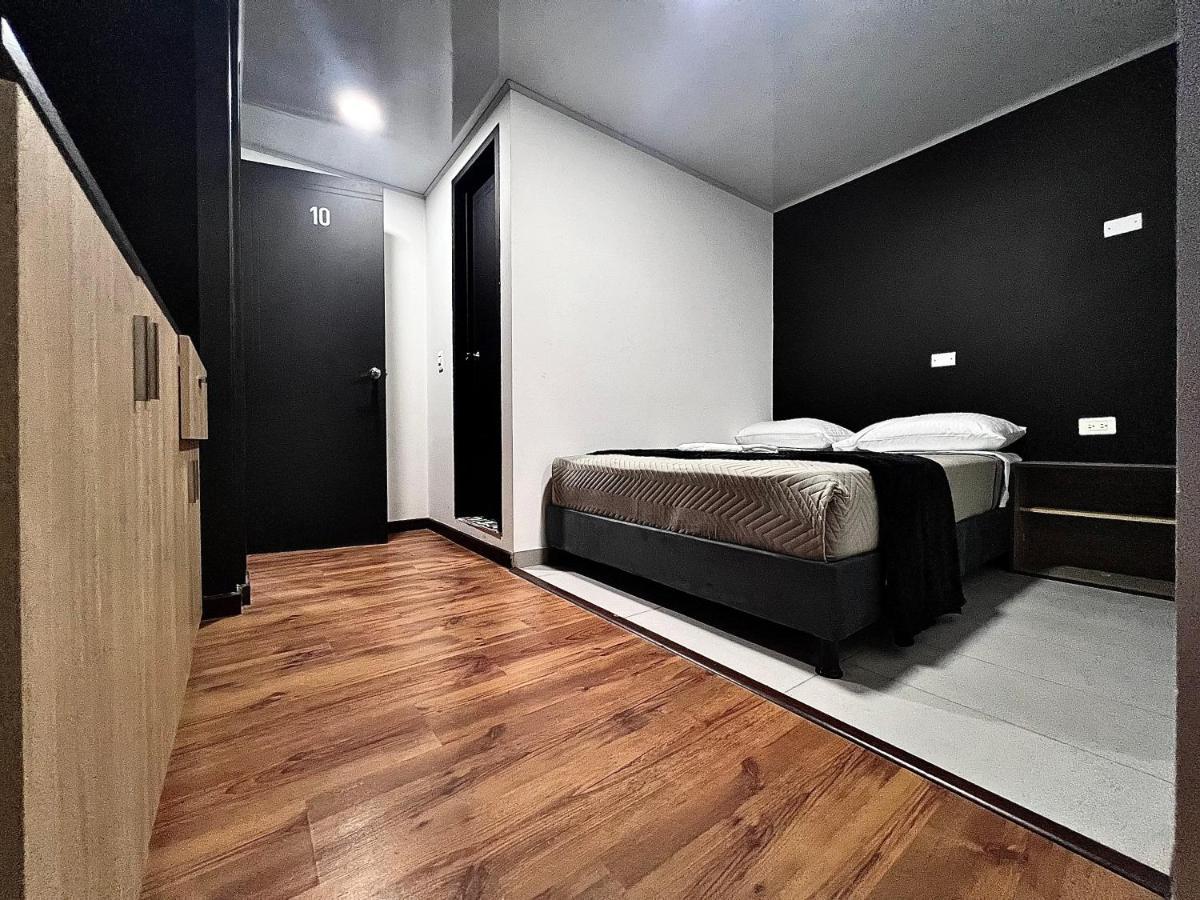 Hotel Aw Ariston Airport Bogota