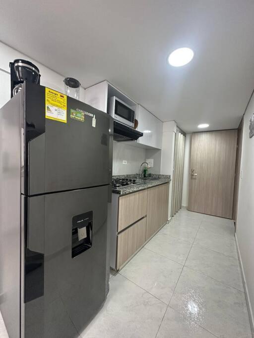Hermoso Modelia Embajada Aeropuerto Apartamento