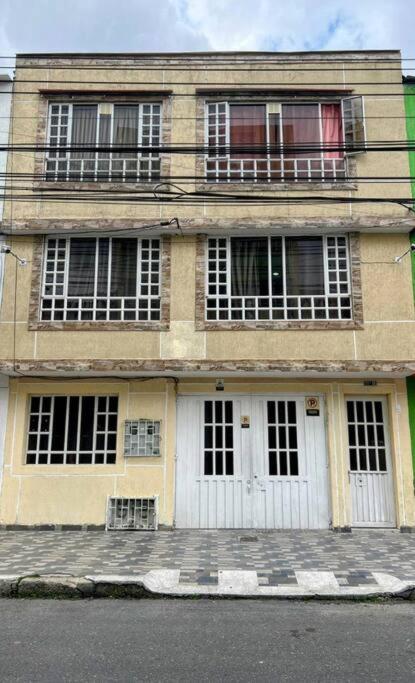 Apartment Full With Fast Wi-fi