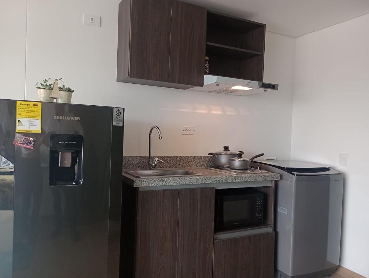 Aparta Estudio De Lujo Zona Chapinero Con Excelente Vista De La Ciudad *