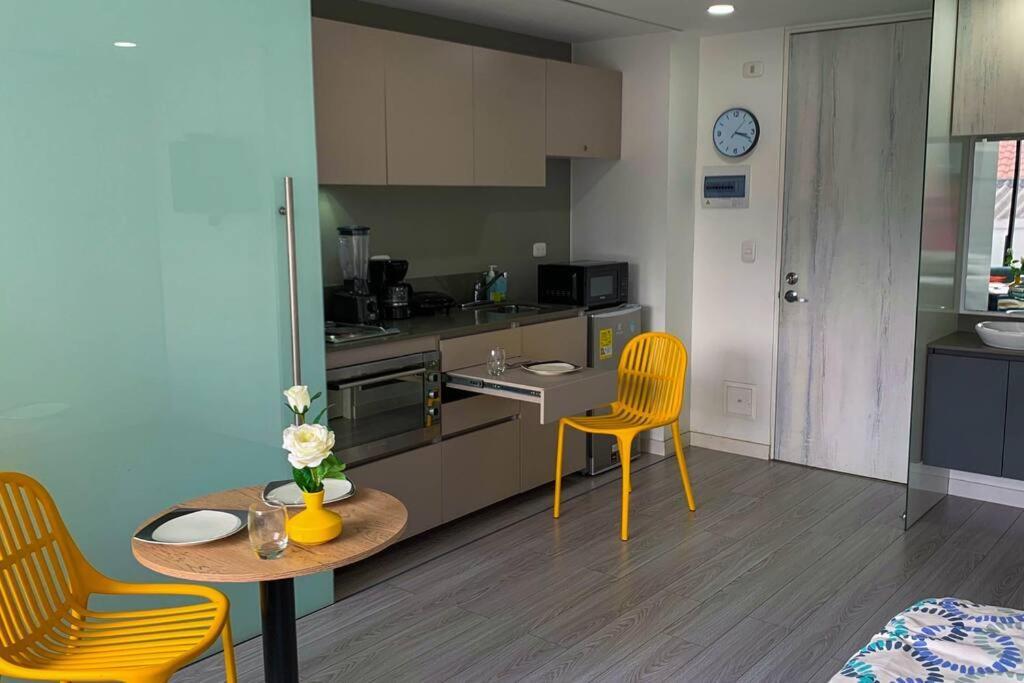 Aptotiv209 - Espectacular Aparta Estudio Tipo Loft - Chapinero - Wifi - Tv