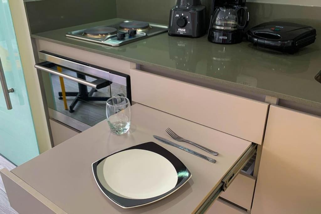 Aptotiv209 - Espectacular Aparta Estudio Tipo Loft - Chapinero - Wifi - Tv * Bogota