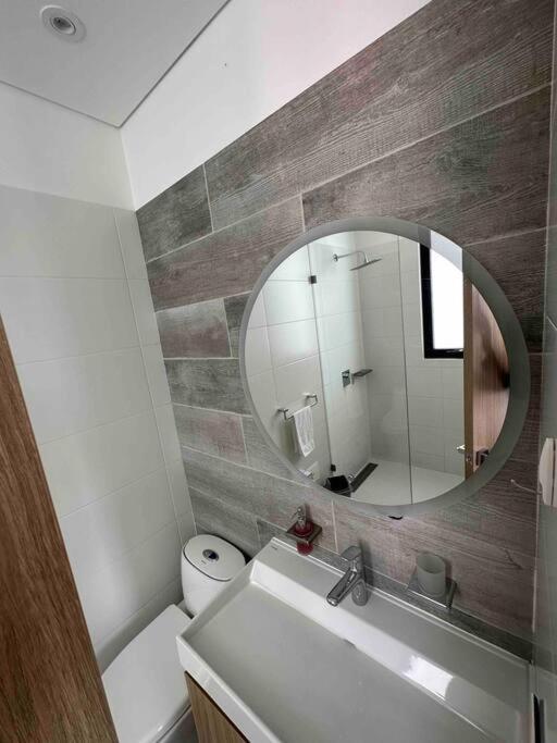 Apartamento Completo Totalmente Dotado, Cama King Apartment *
