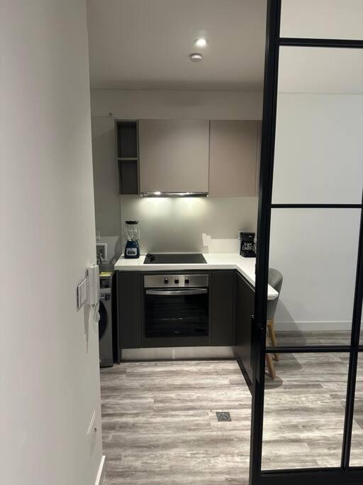 Apartamento Completo Totalmente Dotado, Cama King Apartment