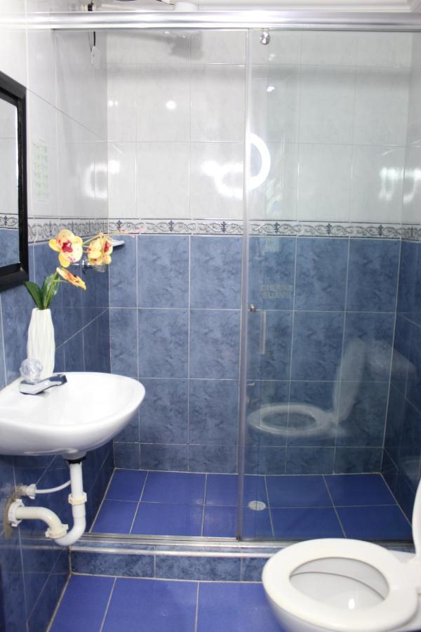 Wc 2*