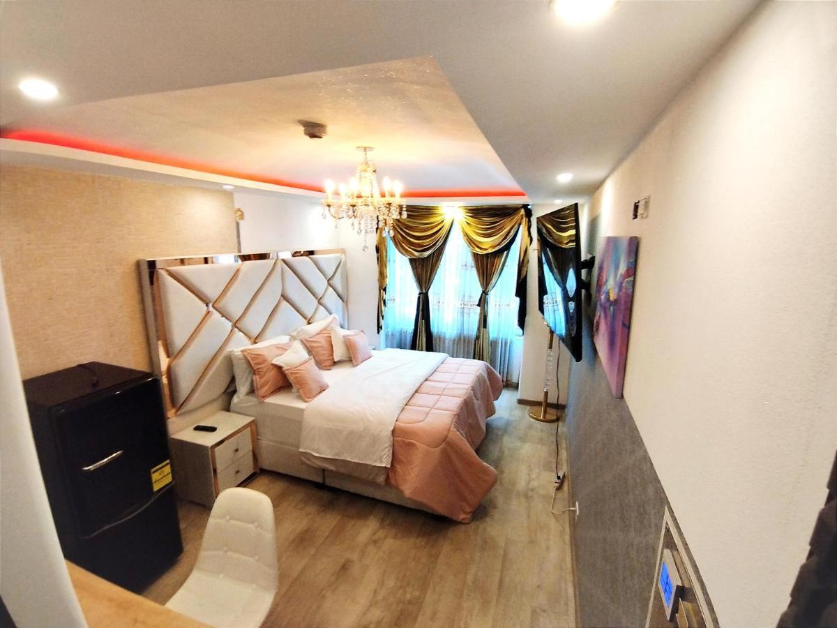 Hotel Von Astorian 4*