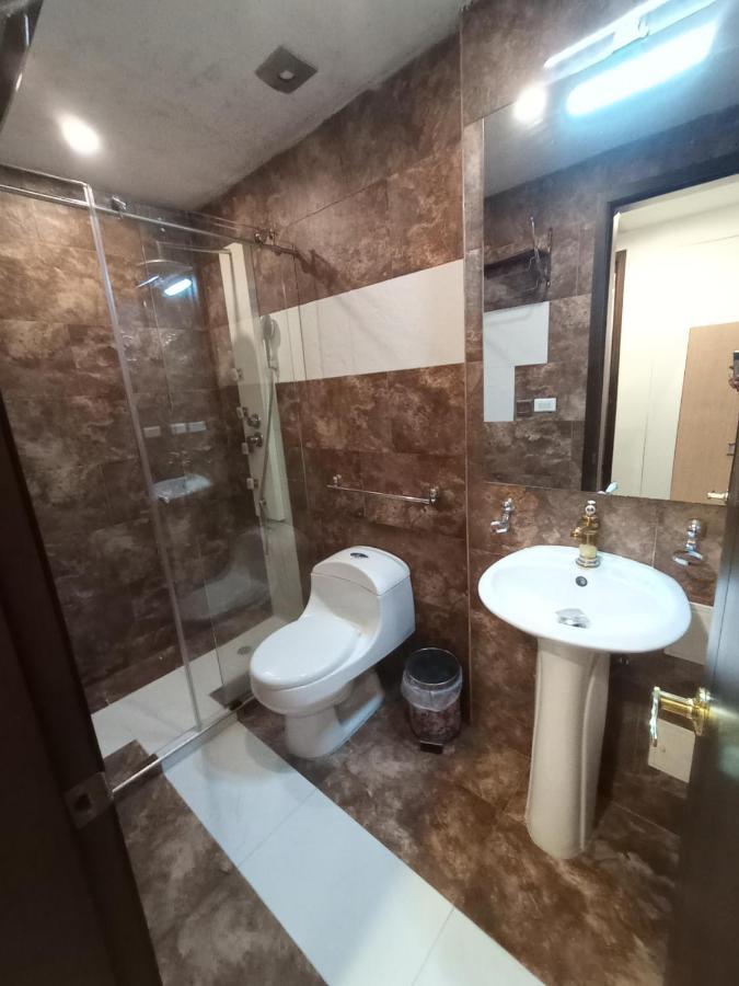 Von Astorian 4* Bogota