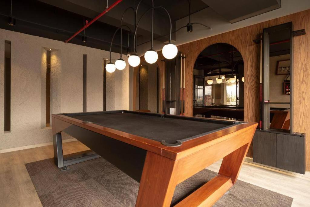 Luxury Flat/pool/auto Check In Apartment *