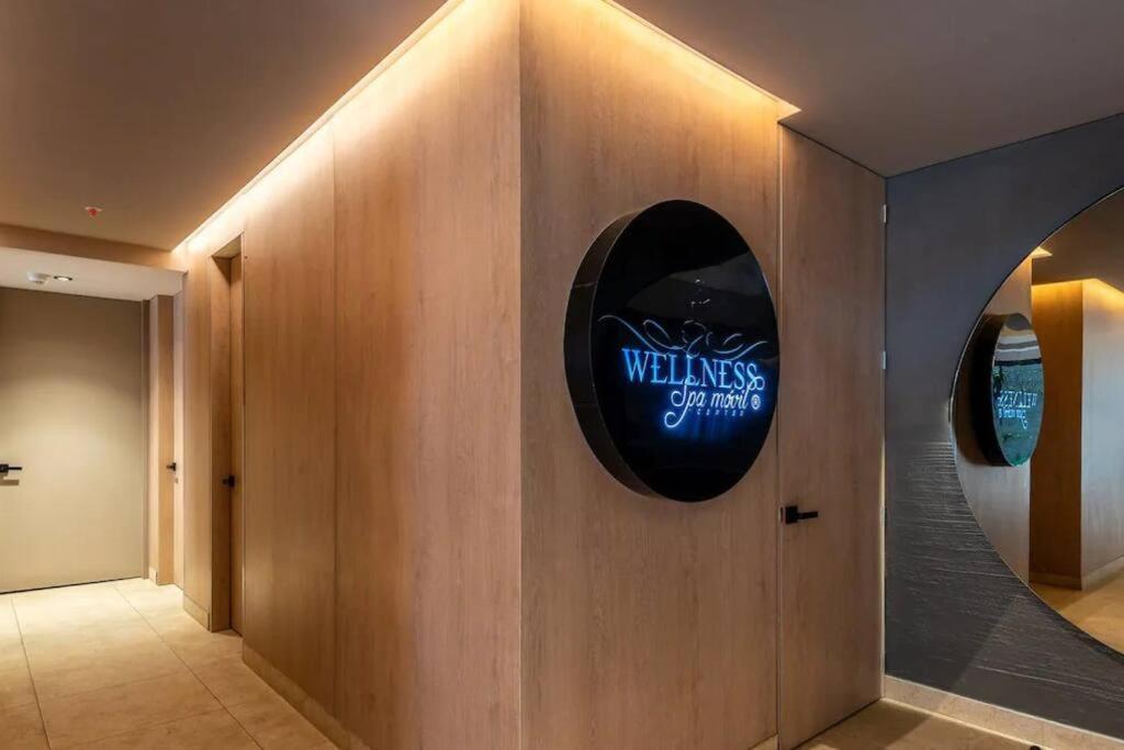 Apartamento Luxury Flat/pool/auto Check In