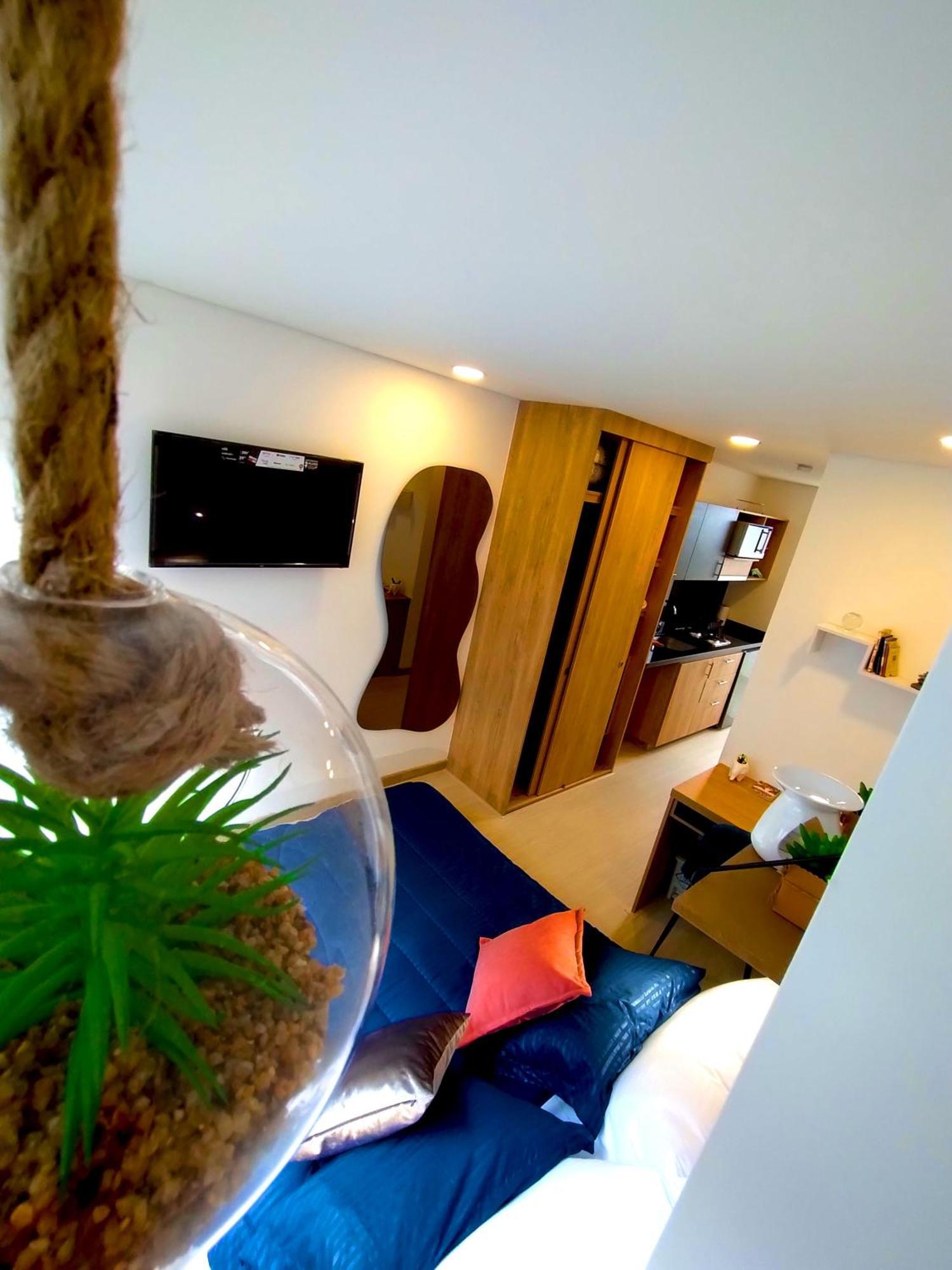 Apartasuite Spa Work Apartment *
