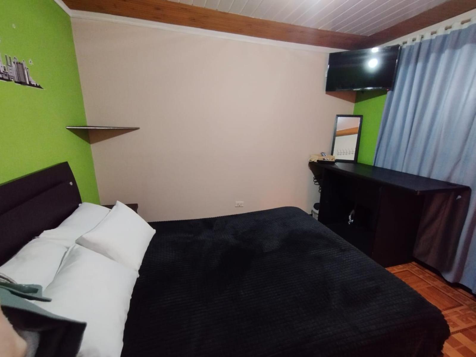 Con Bano Privada Quiroga Bogota