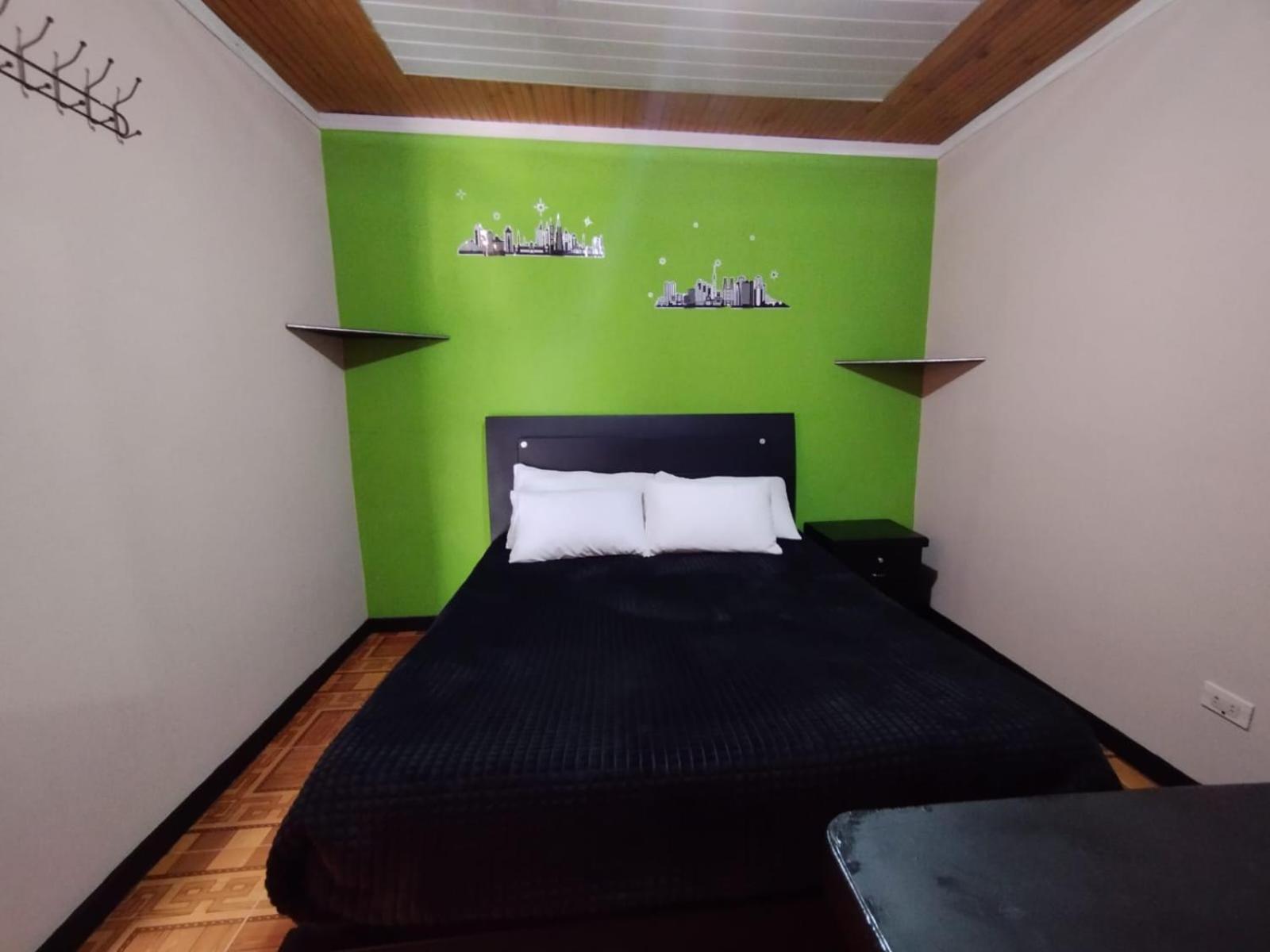 Homestay Con Bano Privada Quiroga *