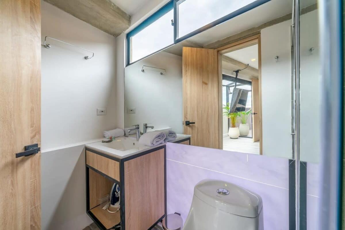 Apartment Mambe Building In Chapinero *