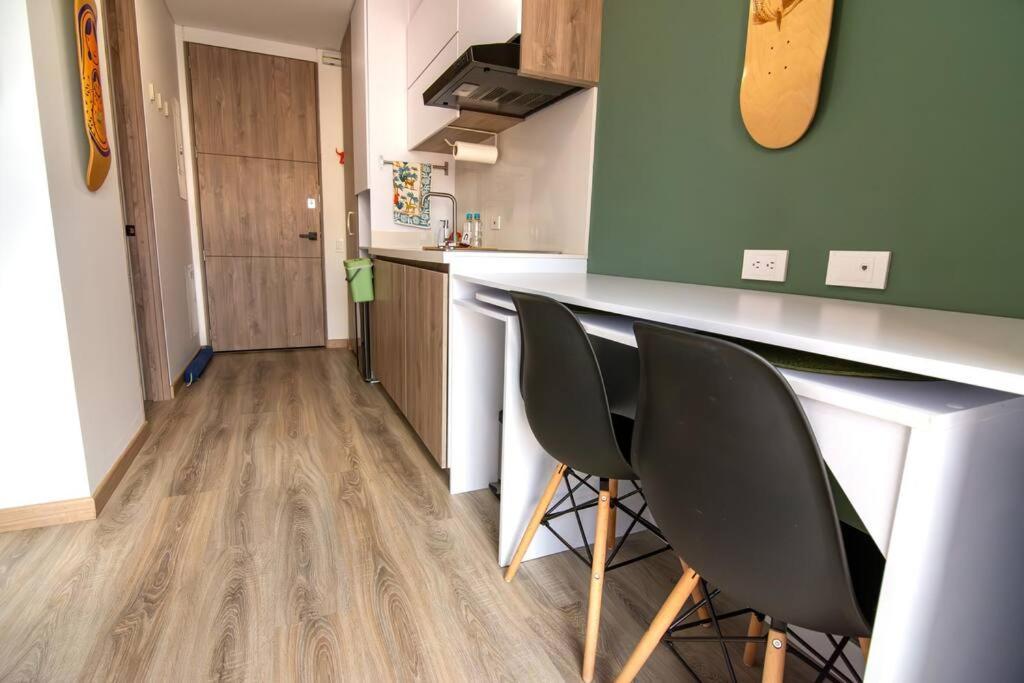 Moderno Loft 5 Estrellas Bogota, Wifi300mb