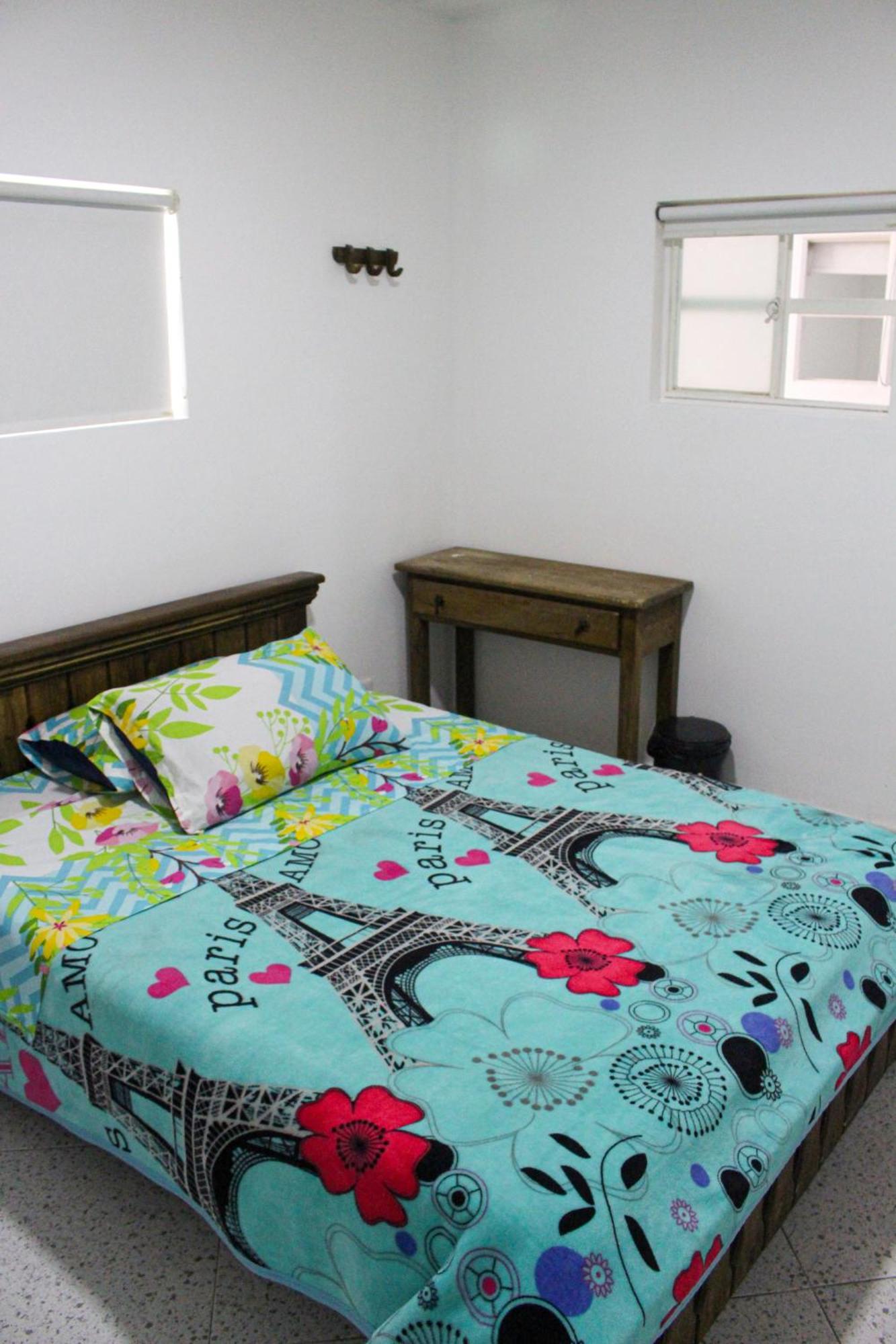 Alameda Guest house *