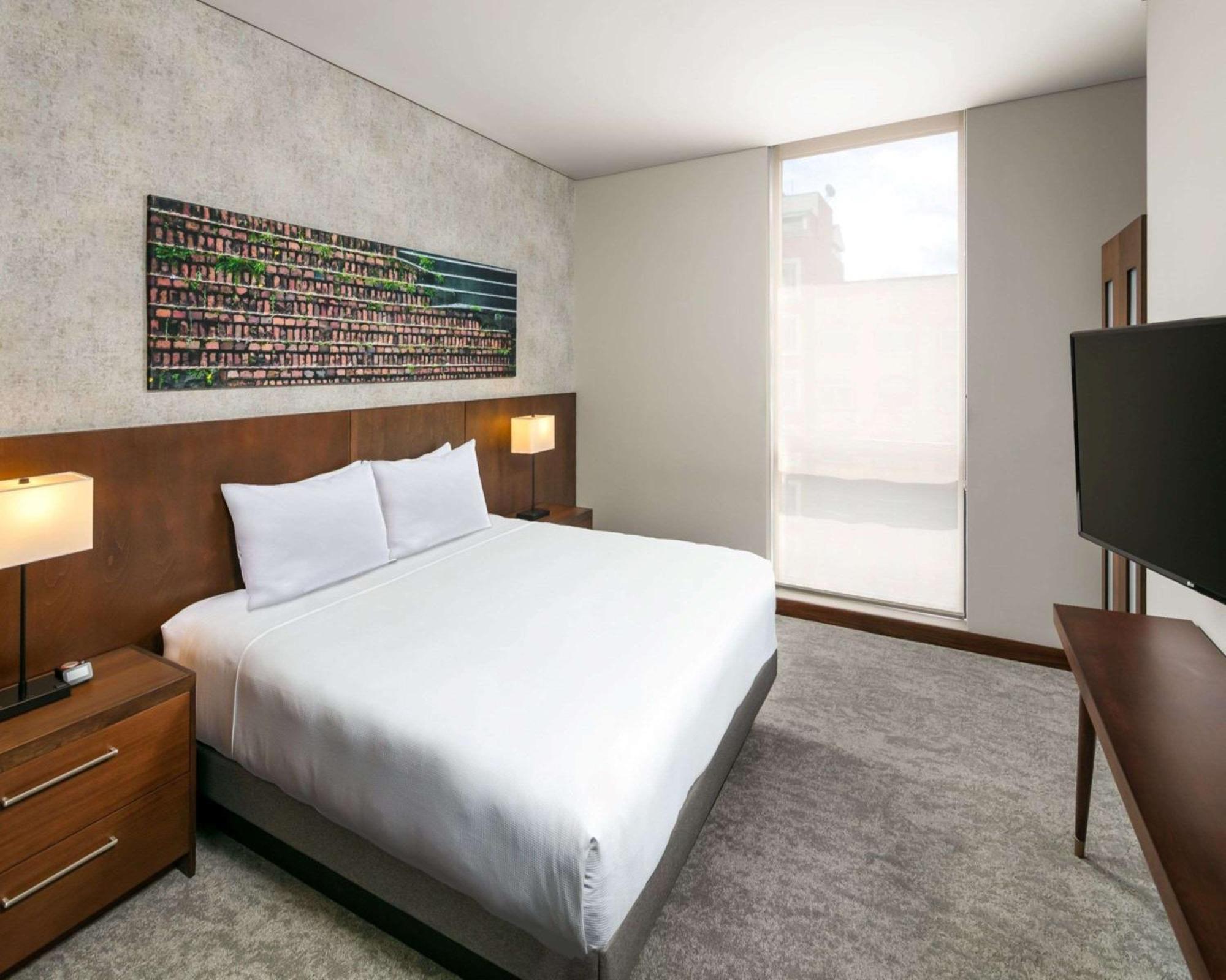 Hotel Hyatt Place Convention Center 4*