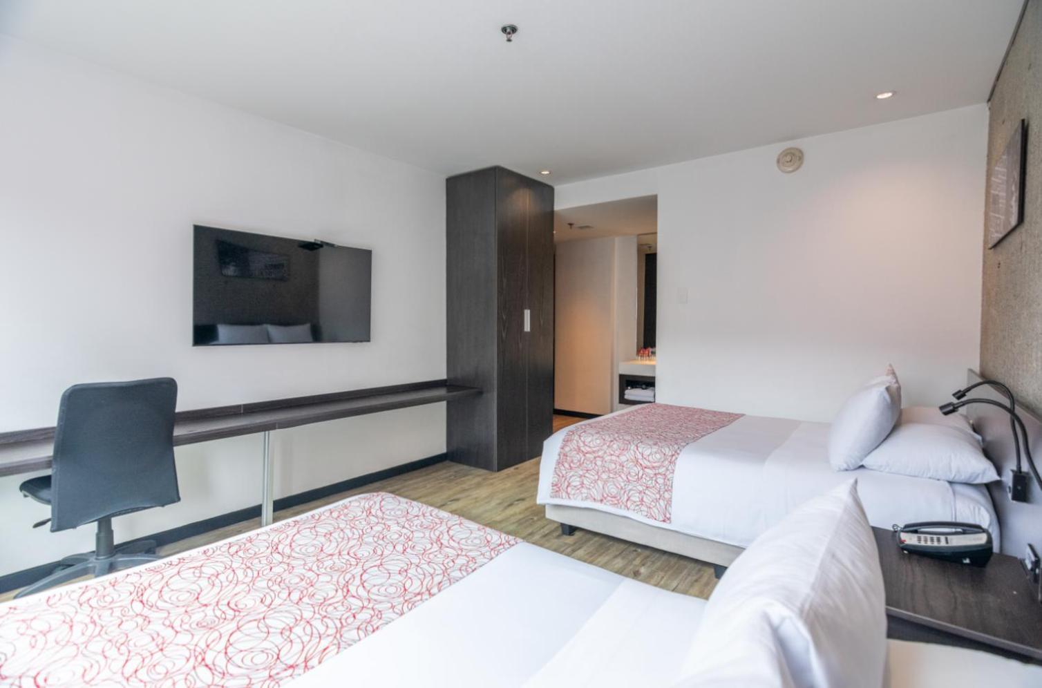 Hotel B3 Virrey 4*
