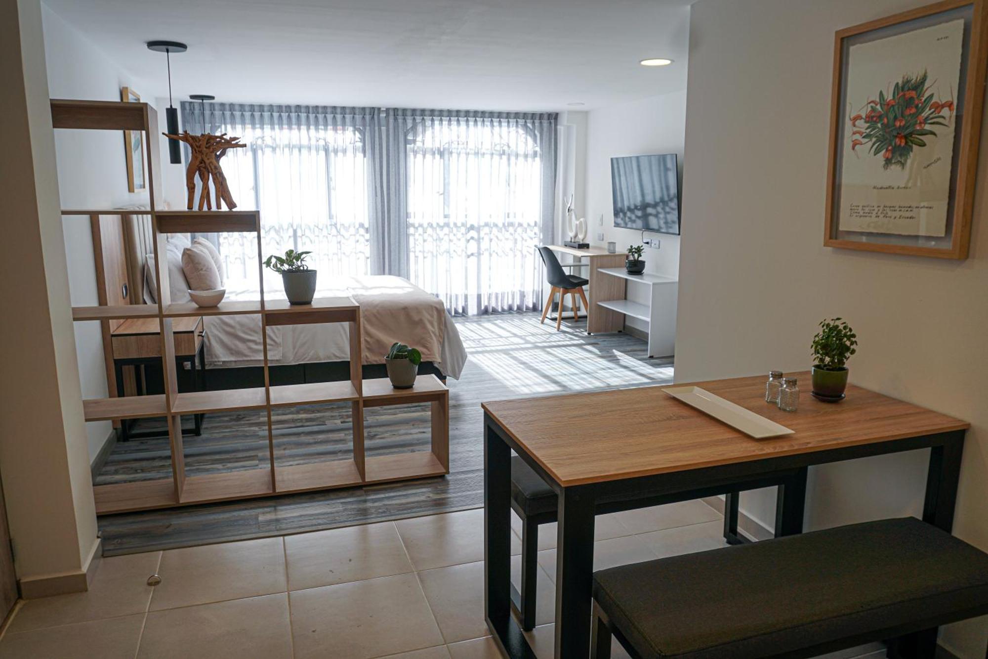 86 Aparthotel