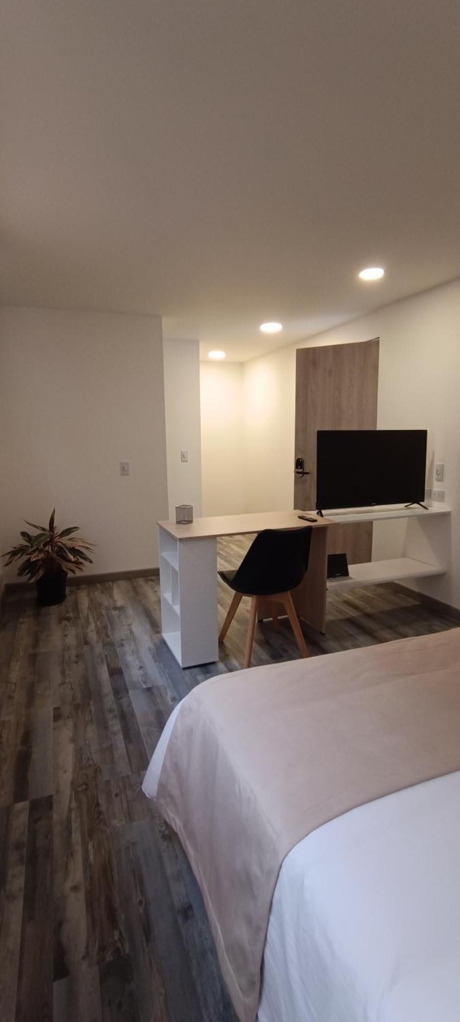 Aparthotel 86 *