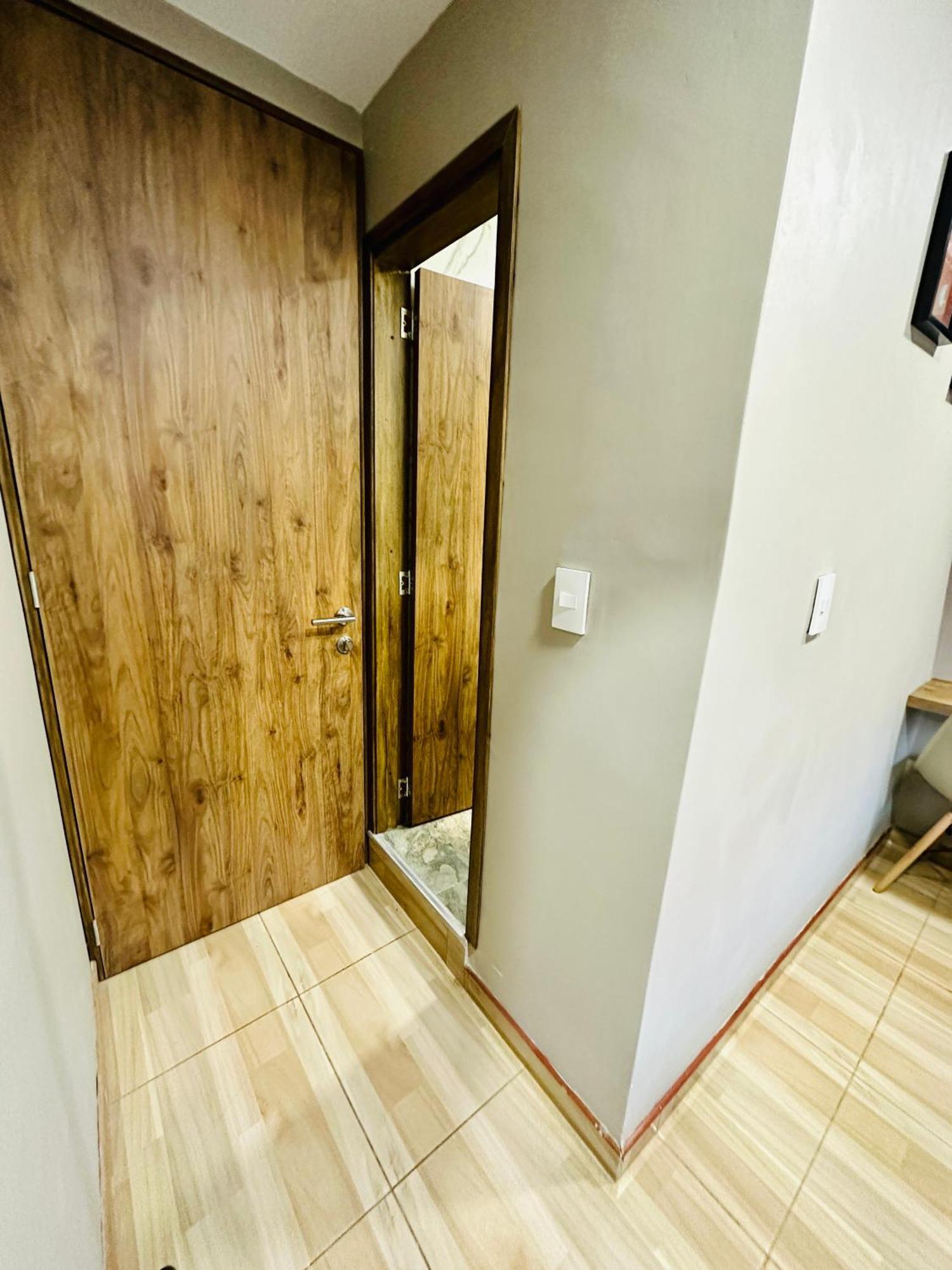 Private Close To The Dorado Airport Bed & Breakfast Bogota