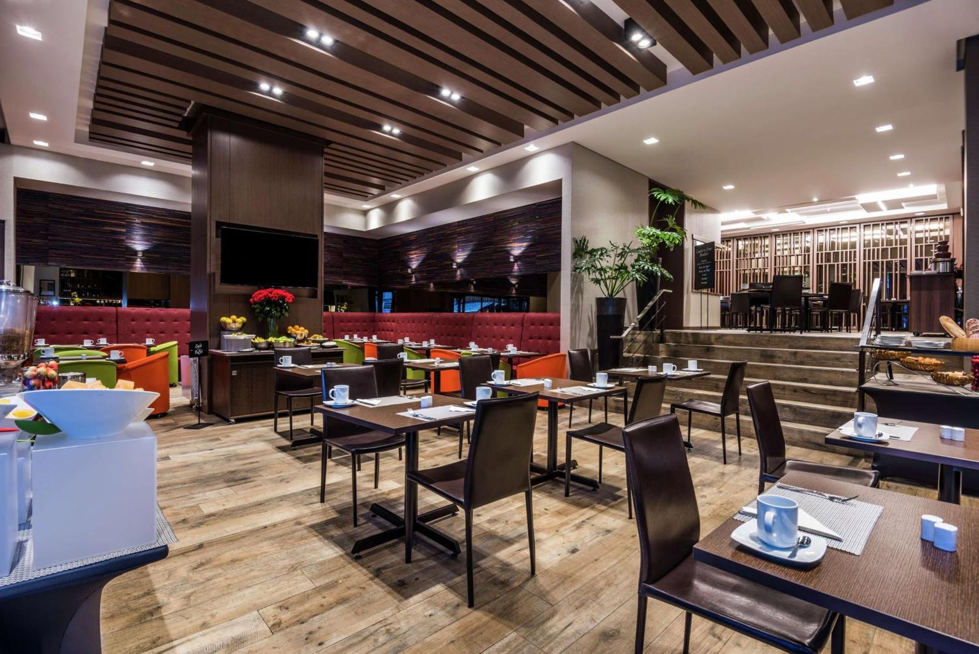 Embassy By Hilton - Rosales Hotel 5*