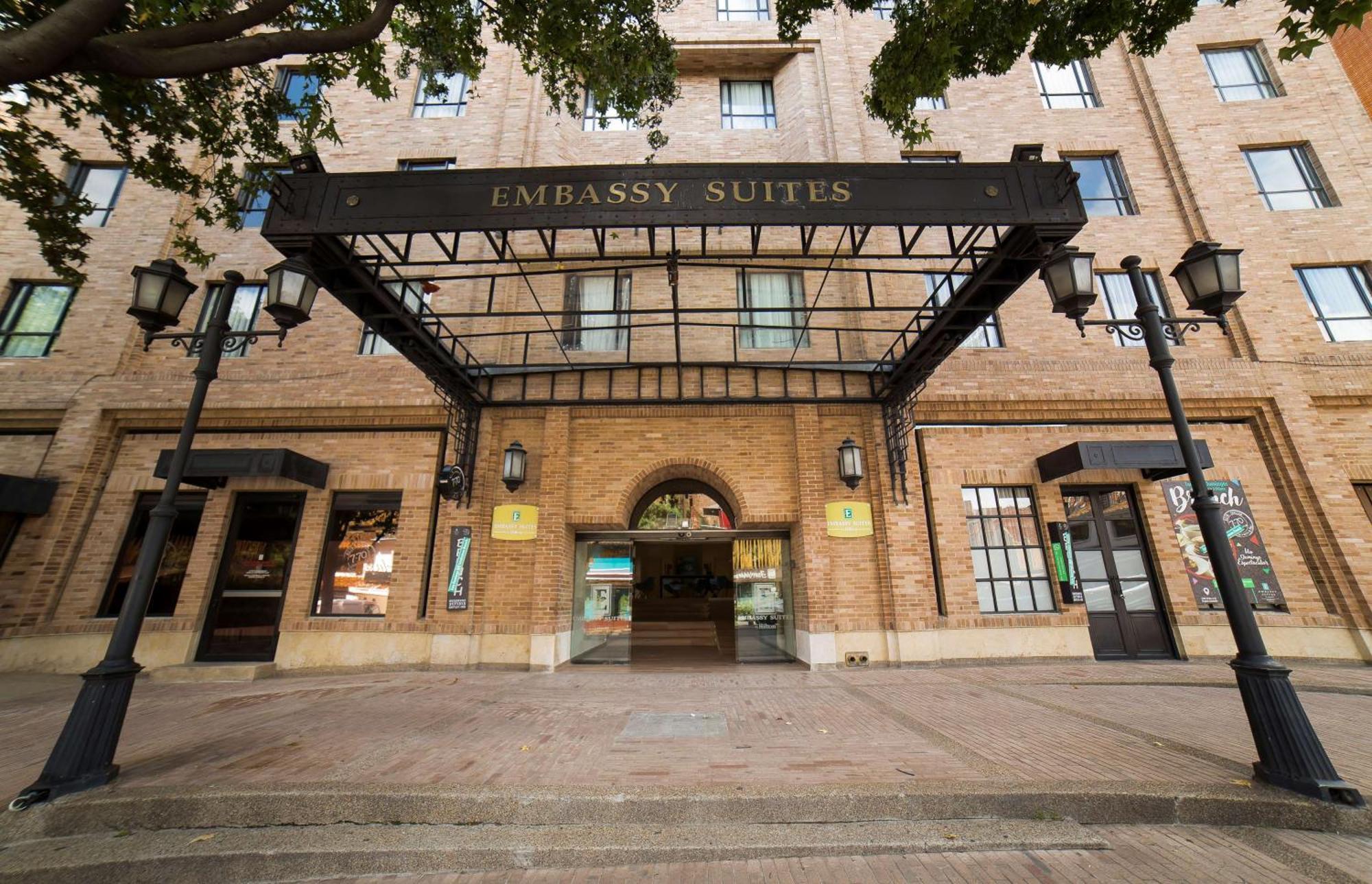 Embassy By Hilton - Rosales Hotel 5*