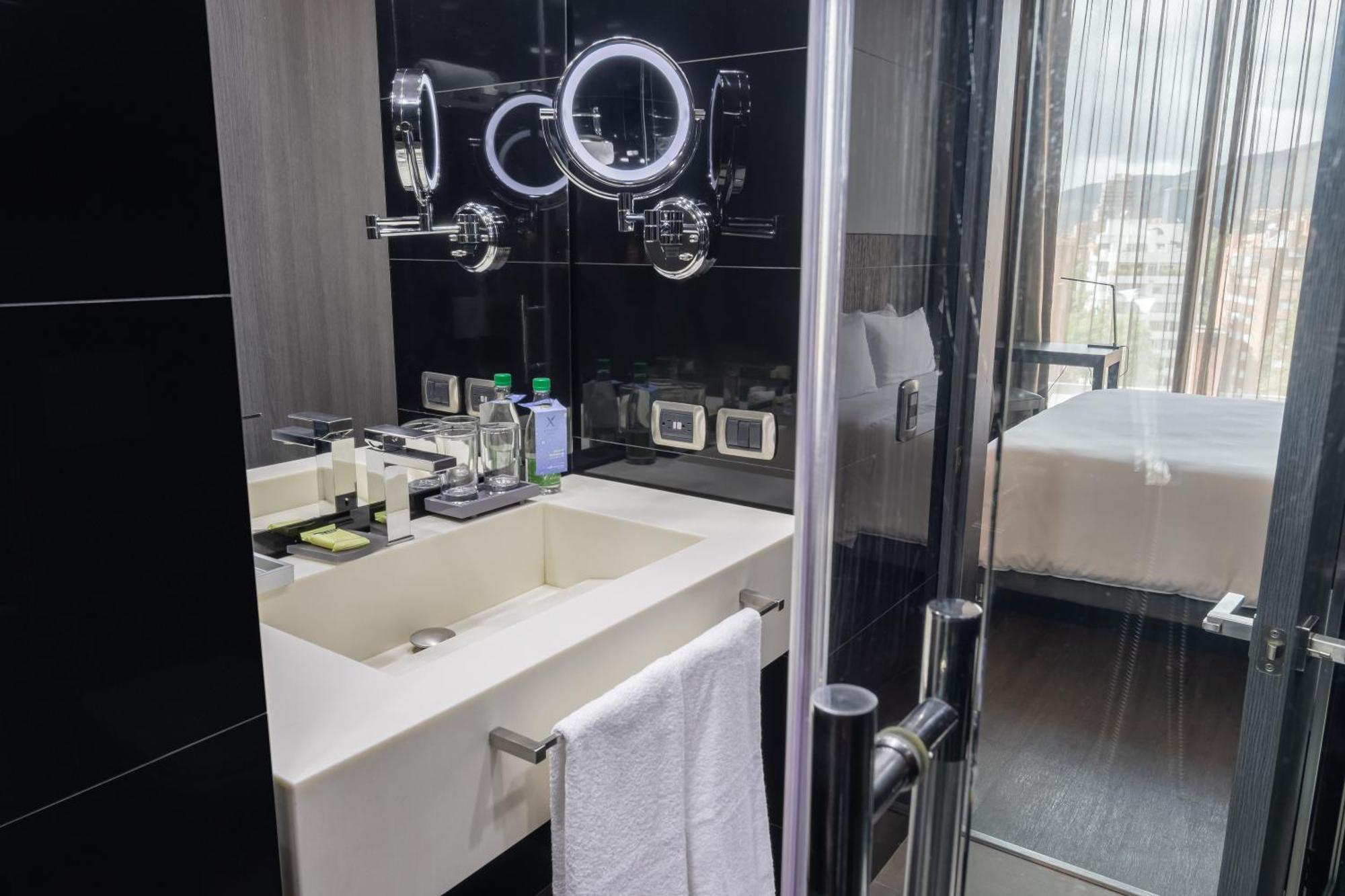 Hotel Ghl Bioxury