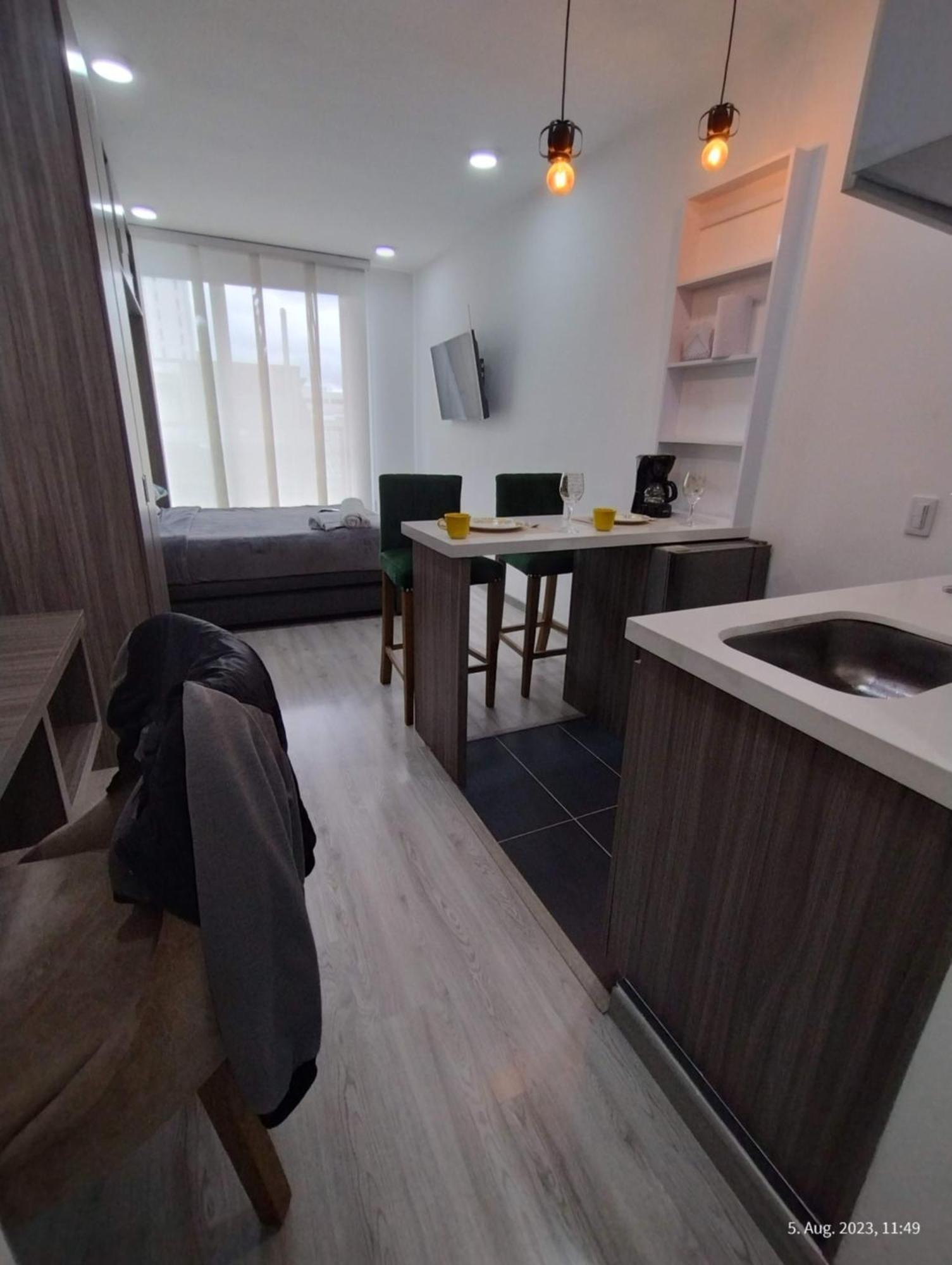 Apartamento Chapinero Con Balcon Lgbtq Theatron Bogotá