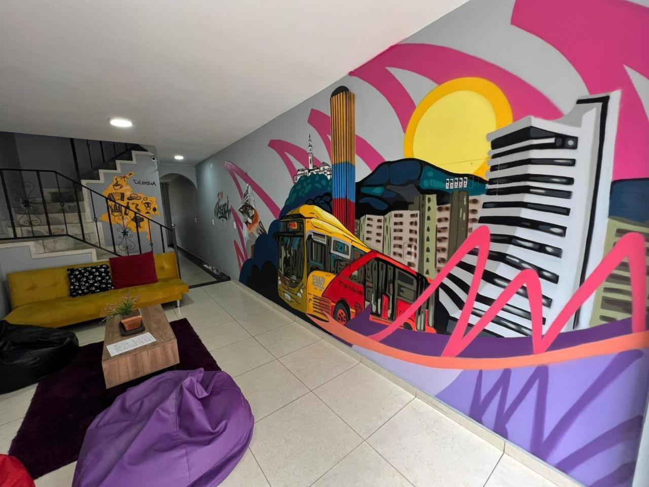 Cerca Aeropuerto El Dorado Guest house *