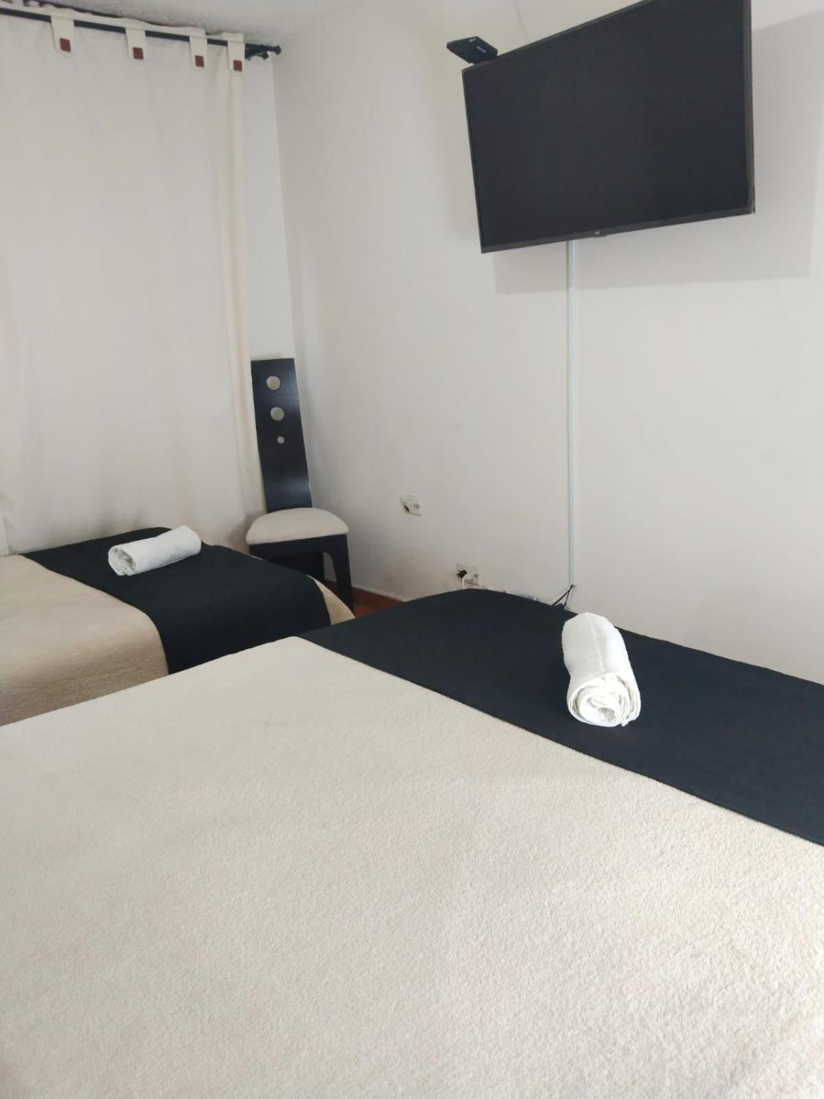Cerca Al Aeropuerto Centro Y Centro Conecta Embajada Americana Guest house *