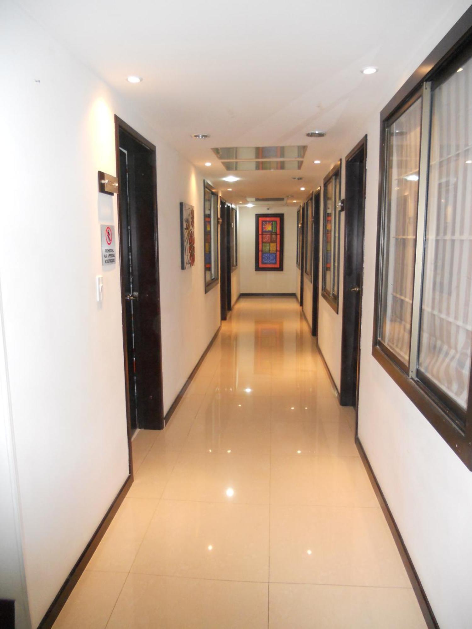 Hotel Expo Embajada 3*